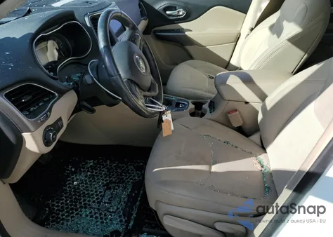 2019 Jeep Cherokee Latitude из США, поврежденный, VIN 1C4PJLCX8KD319020